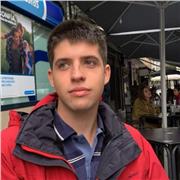 Profesor de matemáticas y física para niveles entre 1ºESO y 2º BACHILLERATO, estudiante de último año en el Grado de Física